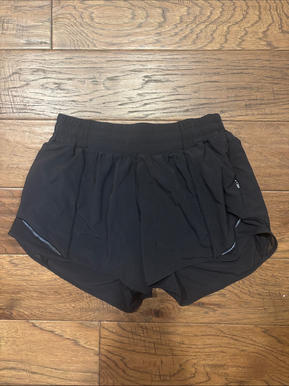 Lululemon Women’s Black Athletic Shorts with Elastic Waist/built in undies